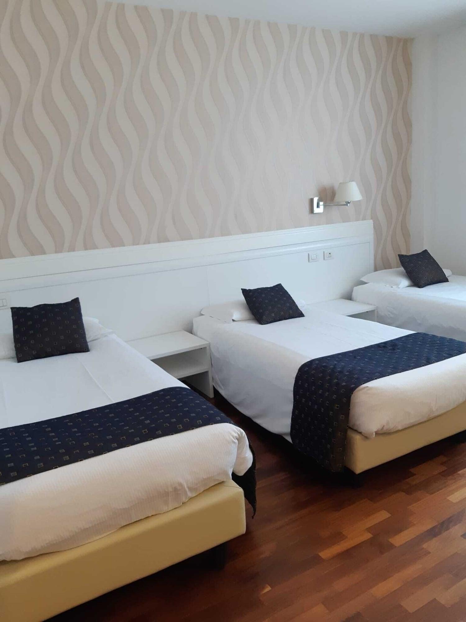 Hotel Datini Prato  Extérieur photo