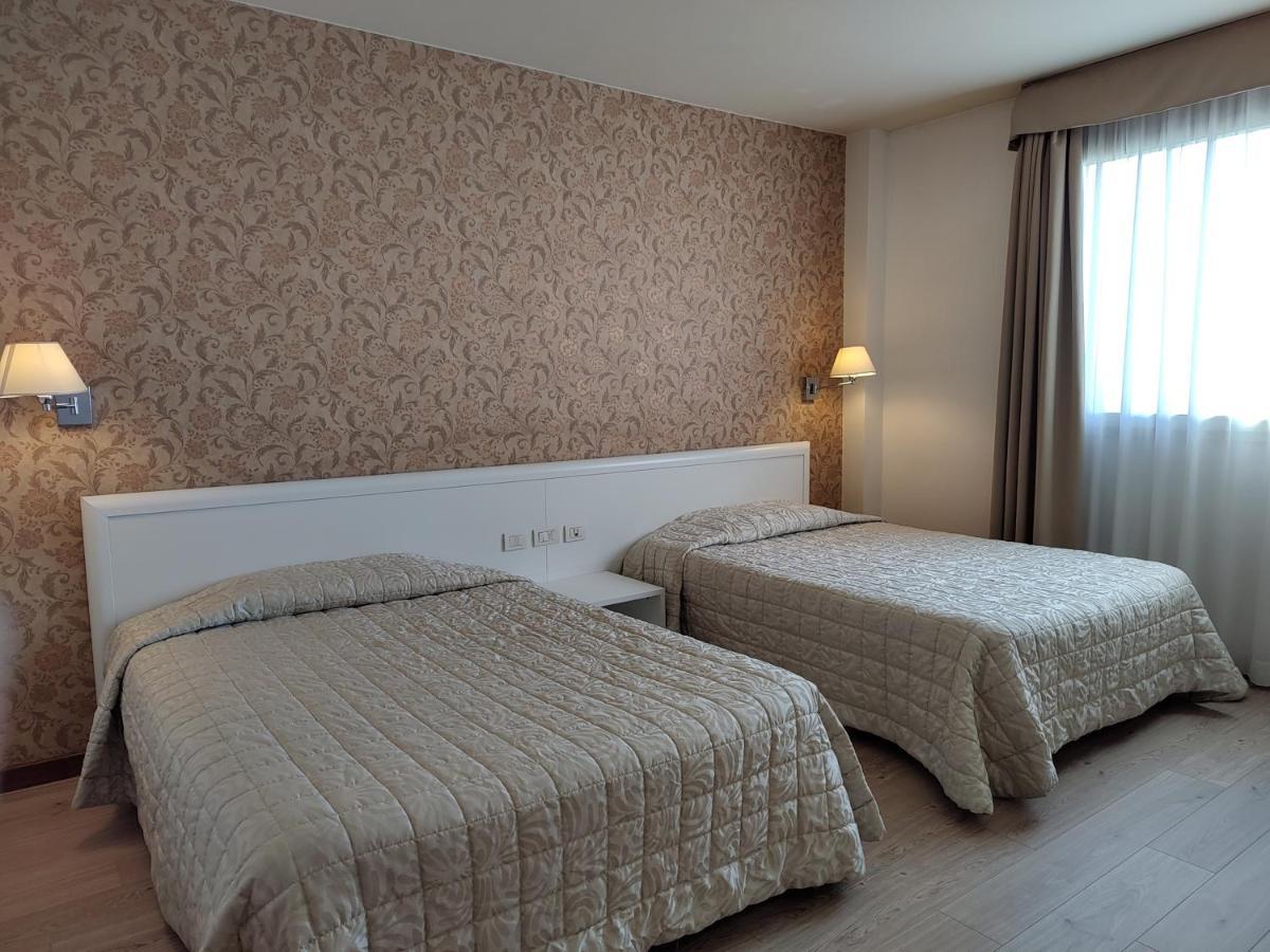 Hotel Datini Prato  Extérieur photo