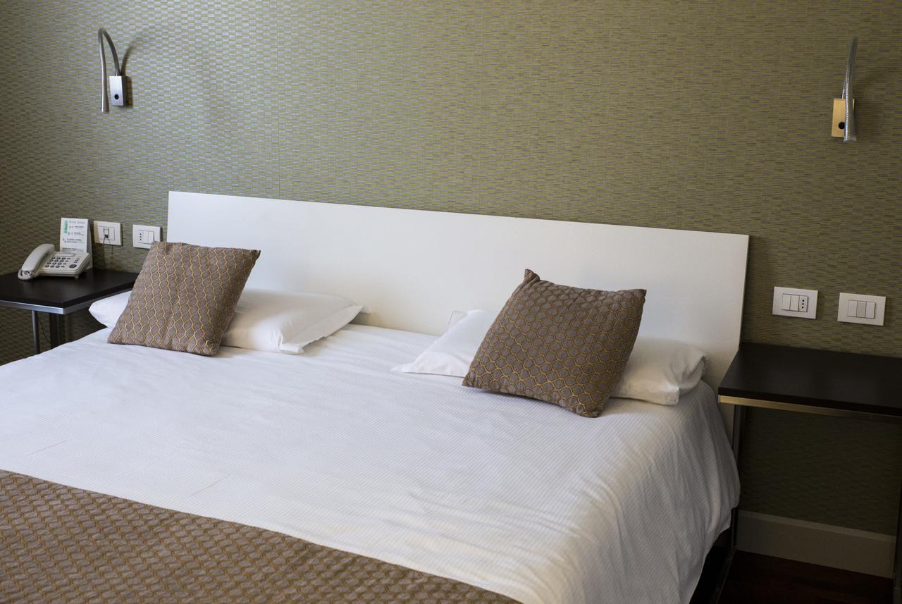 Hotel Datini Prato  Extérieur photo